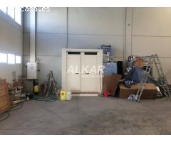 NAVE EN VENTA EN POLÍGONO LAS LABRADAS