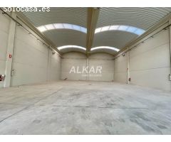 NAVE EN ALQUILER EN POLÍGONO LAS LABRADAS