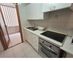 OPORTUNIDAD-PISO CON VISTAS AL MAR CON APARCAMIENTO, TRASTERO Y PISCINA COMUNITARIA