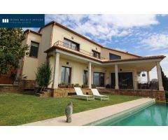 Magnífica villa de alto standing en Olivella (Sitges)