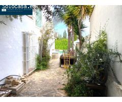 Casa estilo mediterráneo en los Viñedos