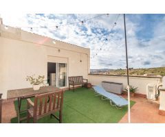 MAGNÍFICO DÚPLEX EN PUEBLO NUEVO. 3 HABITACIONES Y ESTUDIO CON AMPLIA TERRAZA.