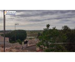 Casa de Pueblo en Venta en Venta del Moro, Valencia