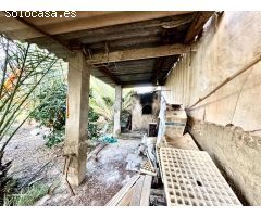 TERRENO DE 1200M2 CON CASA DE CAMPO DE 200M2 SIN LUZ, NI AGUA, AGUA DE RIEGO POR MANTA