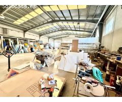 NAVE INDUSTRIAL DE 600M2,  SEMI-NUEVA EN MUY BUEN ESTADO CON PARCELA PRIVADA DE 400M2