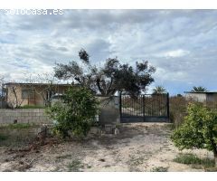Oportunidad Casa de Campo en Matola con luz y Agua