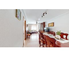 ¡Vivienda con encanto en Playa Levante, Santa Pola! ????????