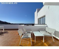 Espectacular ático de 2 dormitorios en Torrox