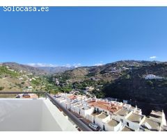 Espectacular ático de 2 dormitorios en Torrox