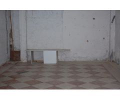 LOCAL DE 100M2 PARA REFORMAR, EN ZONA FERIA .