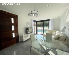 Fantásticas Villas con piscina privada y vistas despejadas