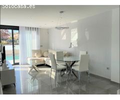 Fantásticas Villas con piscina privada y vistas despejadas
