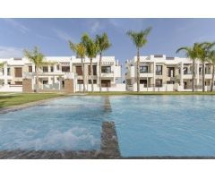 Bungalows con piscina en Los Balcones