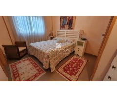 Apartamento con vistas abiertas al mar situado en 1ª línea playa Daimús