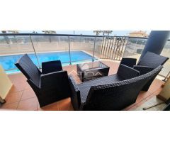 Apartamento con vistas abiertas al mar situado en 1ª línea de la playa de Guardamar