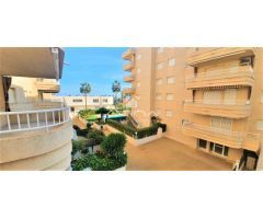 Precioso apartamento situado en 2ª línea de la playa de Daimús,