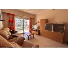Apartamento con vistas abiertas al mar Mediterraneo situado en 1ª línea playa Daimús