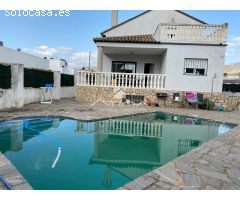 Encantador chalet, ubicado en la tranquila zona de Xauxa en Marxuquera