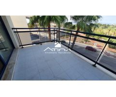 Apartamento en chaflán situado en excelente urbanización, en la playa de Guardamar de la Safor