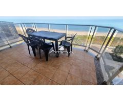 Encantador apartamento vistas al par situado en 1ª línea playa Guardamar de la Safor