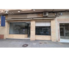 Local comercial en excelente estado en la zona del Antiguo Hospital de Gandia