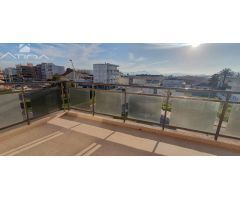 Precioso apartamento con dos amplias terrazas situado en 4ª linea playa Daimús,