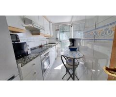 Apartamento con vistas al mar situado en 3ª linea playa Daimús