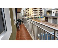 Apartamento totalmente reformado con vistas al mar situado en 1ª línea playa Daimús