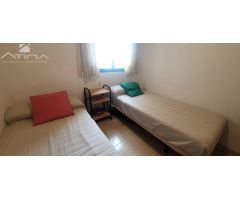 Espectacular apartamento en primera línea de playa en Daimús, con inmejorables vistas frontales al m