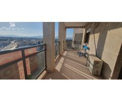 Tu apartamento ideal en la playa de Daimús, a solo 200 metros del mar.