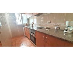 Apartamento situado en segunda linea de la playa de Bellregaurd solo a 150 m del mar