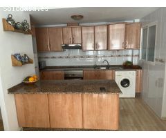 APARTAMENTO  EN  PERFECTO   ESTADO  CERCA DE LA PLAYA