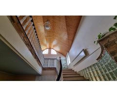 Casa de campo en Toral de Merayo, Ponferrada con piscina propia y garaje incluido