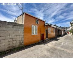 CASA CON TERRENO - FLORES DEL SIL