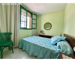 CASA CON TERRENO - FLORES DEL SIL