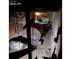 Se vende casa con corral en el pueblo de Colungo (Huesca)..