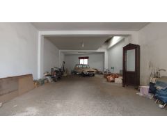 Almacén en Instinción – Espacio y ubicación en la Alpujarra Almeriense ????
