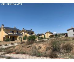 Solar urbano en Venta en Navalperal de Pinares, Ávila
