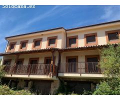 Chalet en Venta en Poyales del Hoyo, Ávila