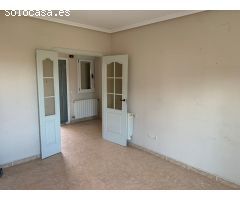 Chalet en Venta en Tornadizos de Ávila, Ávila