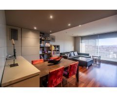 MAGNÍFICO y MODERNO PISO SEMINUEVO EN INMEJORABLE UBICACIÓN (ZONA CENTRO)