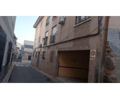 PISO ALBERCA 616652603 GARAJE ASCENSOR Y TRASTERO