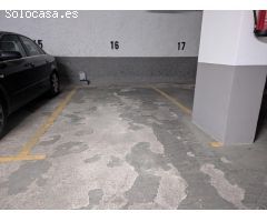 Garaje en Venta en Valencia de las Torres, Valencia