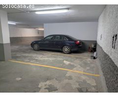 Garaje en Venta en Valencia de las Torres, Valencia