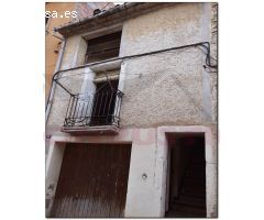 CASA DE 169 M2 PARA REFORMAR EN PLANTA GARAJE + 2 PLANTAS, TERRAZA DE 12 M2 Y PATIO DE 21 M2