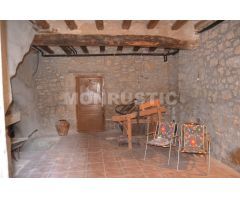 CASA DE PUEBLO  EN VENTA DE 364M2 EN EL VILOSELL