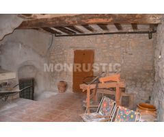 CASA DE PUEBLO  EN VENTA DE 364M2 EN EL VILOSELL