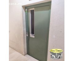 ¡Oportunidad única! Se vende acogedor piso en planta baja,