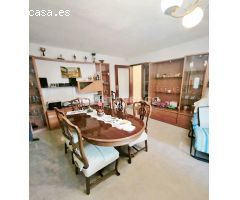 Chalet independiente con piscina, zona de cultivo y amplio garaje – Parcela de 1.298 m²