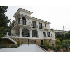 Villa andando a la playa en Los Monteros